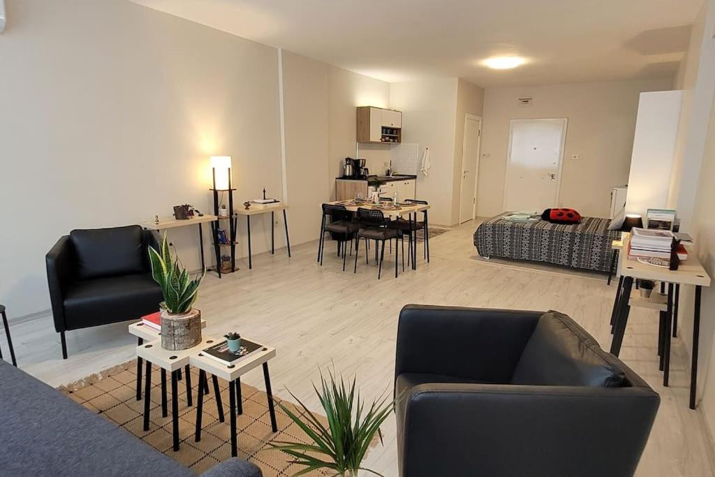 Apartmán New Cosy Studio In The Heart Of Kadikoy Istanbulská provincie Exteriér fotografie